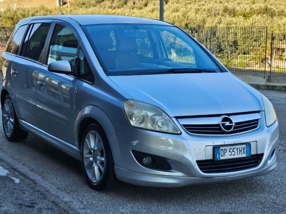 Opel Zafira usata a Foggia (6)