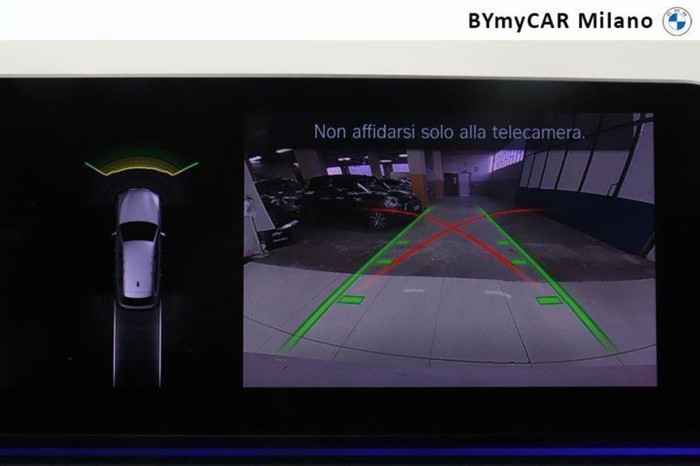 BMW Serie 5 Touring usata a Milano (13)