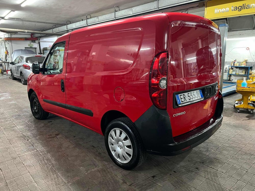 Opel Combo usata a Foggia (11)