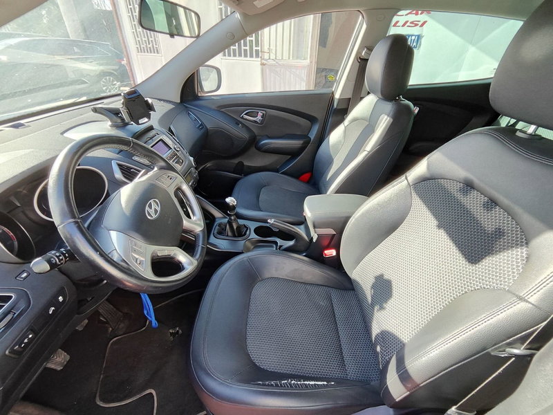 Hyundai ix35 usata a Foggia (10)