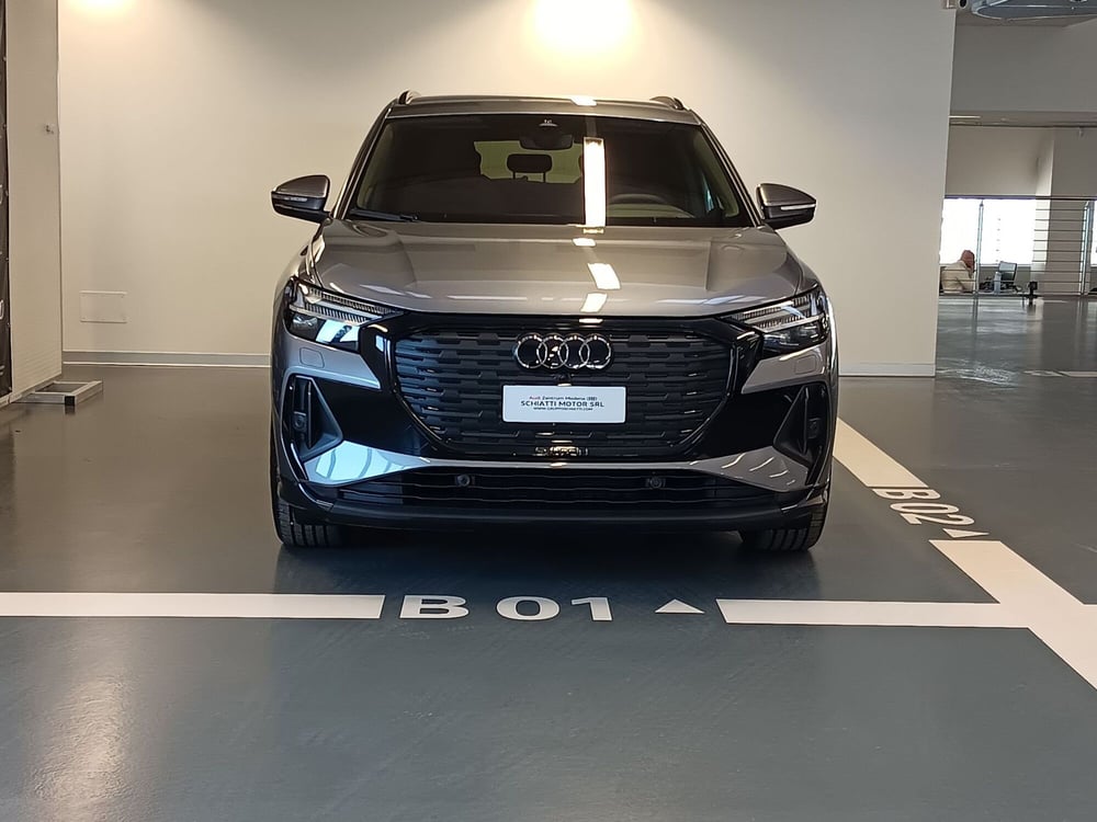 Audi Q4 Sportback nuova a Modena (2)