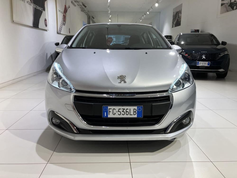 Peugeot 208 usata a Parma (2)