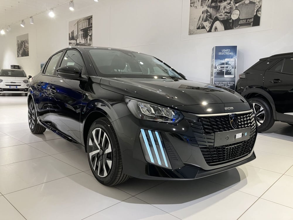 Peugeot 208 nuova a Parma (3)