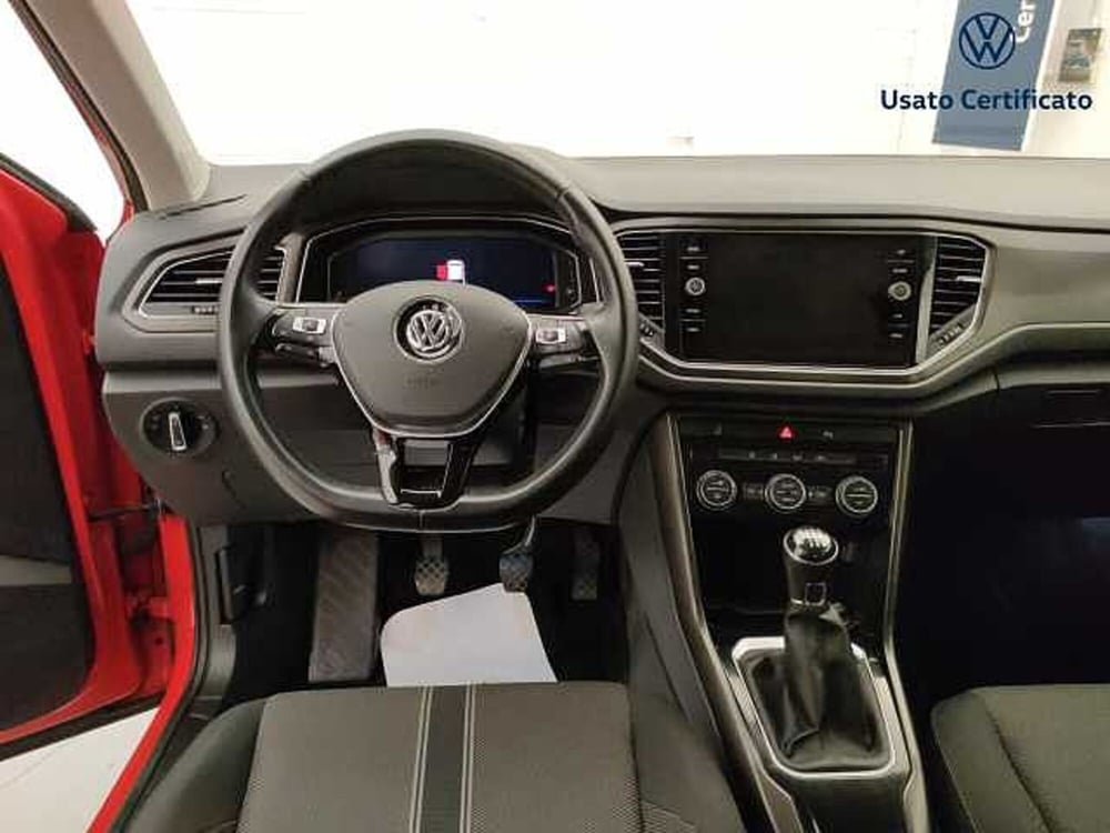 Volkswagen T-Roc usata a Varese (15)