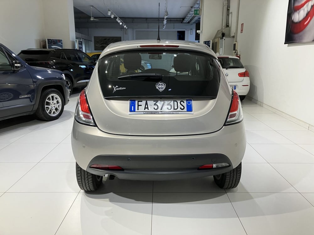 Lancia Ypsilon usata a Parma (6)