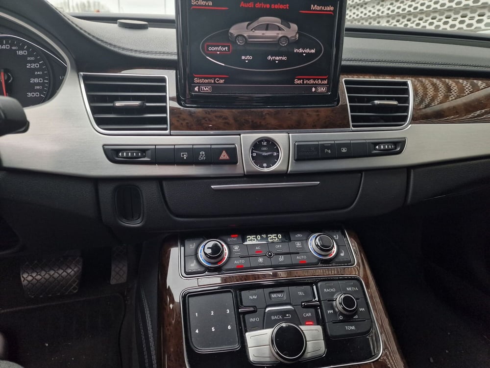 Audi A8 usata a Modena (9)