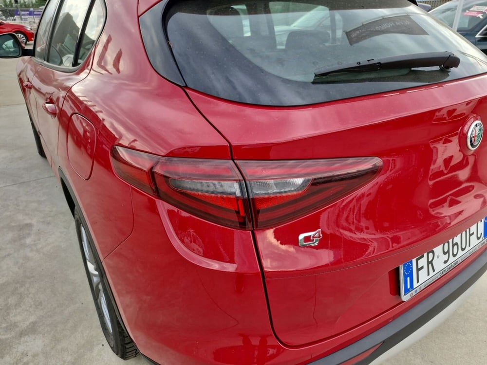 Alfa Romeo Stelvio usata a Cosenza (9)