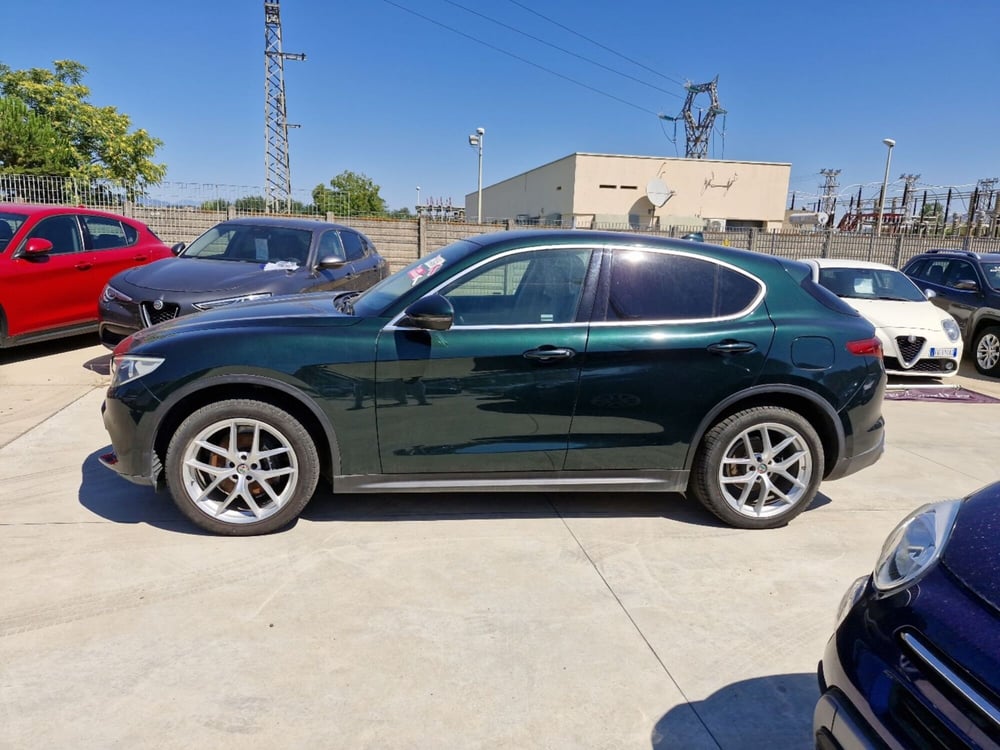 Alfa Romeo Stelvio usata a Cosenza (2)