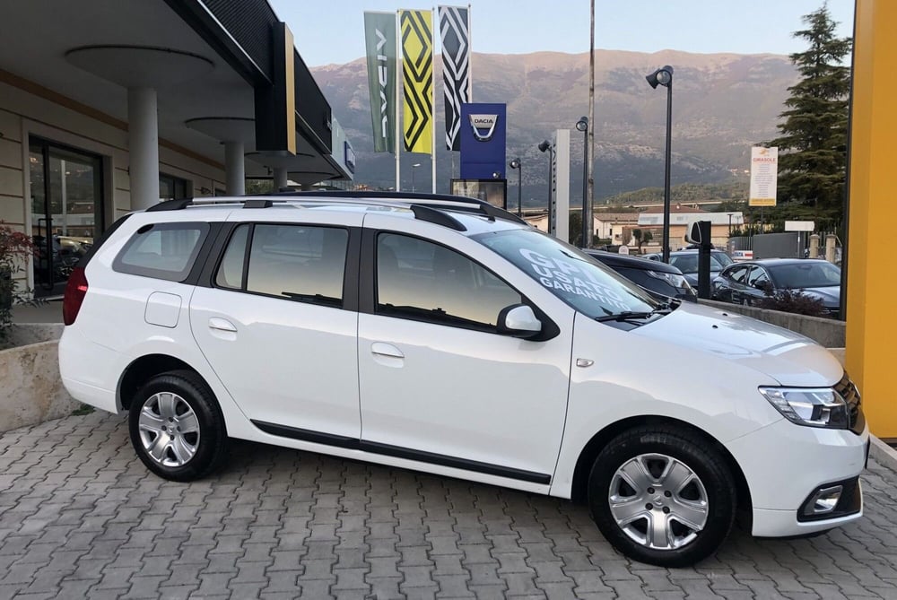 Dacia Logan usata a Frosinone (9)