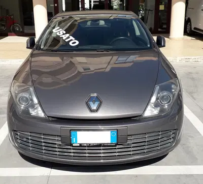 Renault Laguna Coup&eacute; 2.0 dCi 180CV 4Control del 2009 usata a Sora