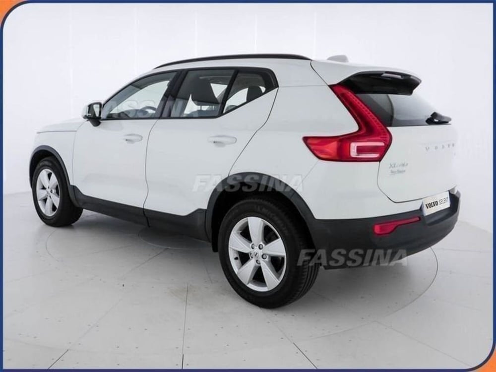 Volvo XC40 usata a Milano (3)