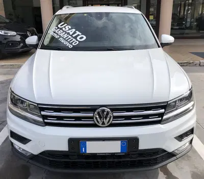 Volkswagen Tiguan 1.6 TDI SCR Business BlueMotion Technology del 2017 usata a Sora
