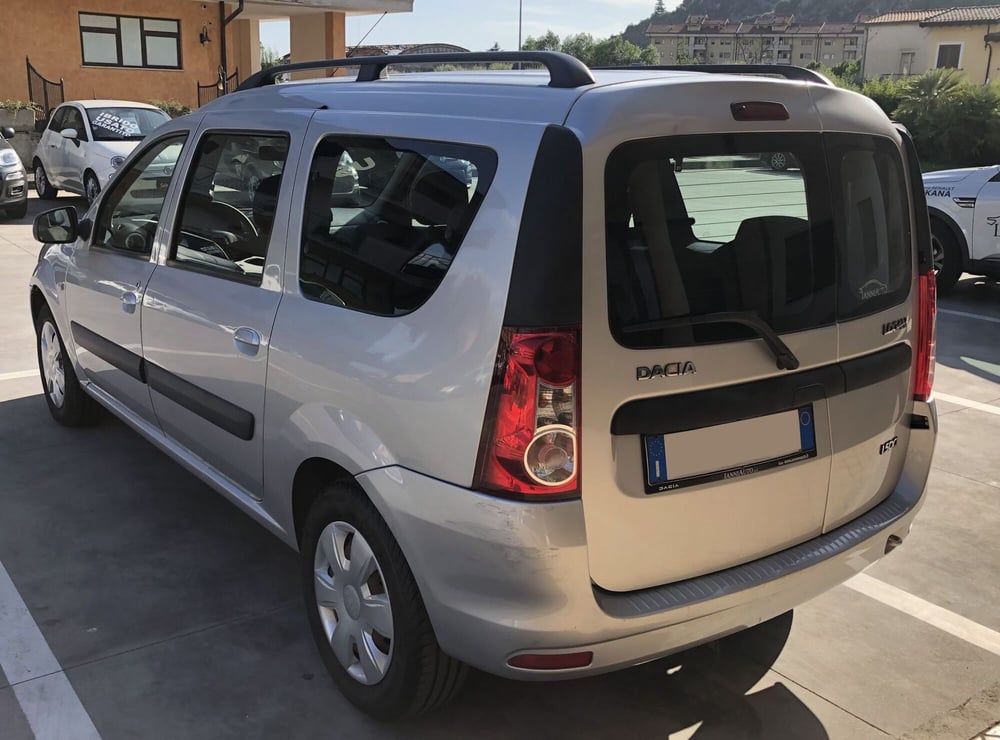 Dacia Logan usata a Frosinone (4)