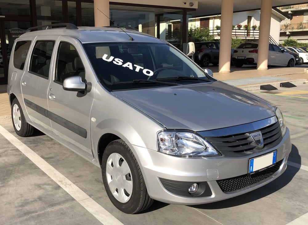 Dacia Logan usata a Frosinone (8)