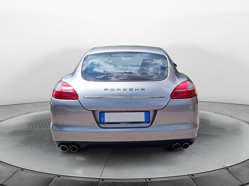 Porsche Panamera usata a Frosinone (5)