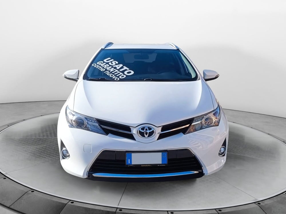 Toyota Auris Station Wagon usata a Frosinone