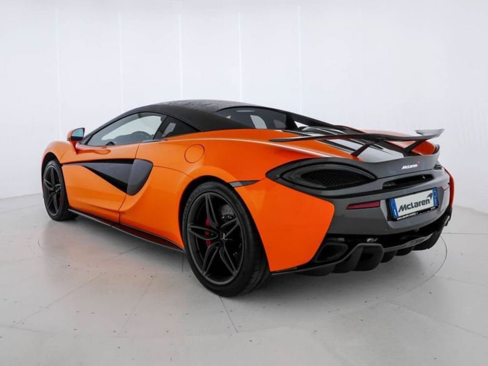 McLaren 570S Coupé usata a Milano (4)