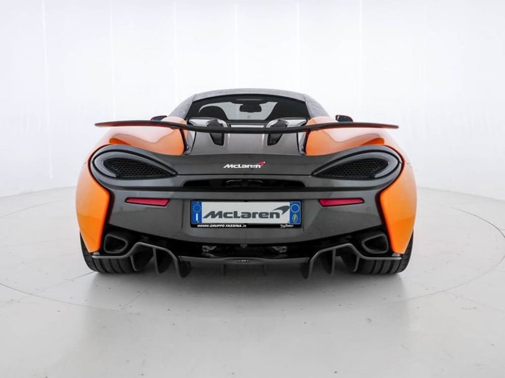 McLaren 570S Coupé usata a Milano (5)