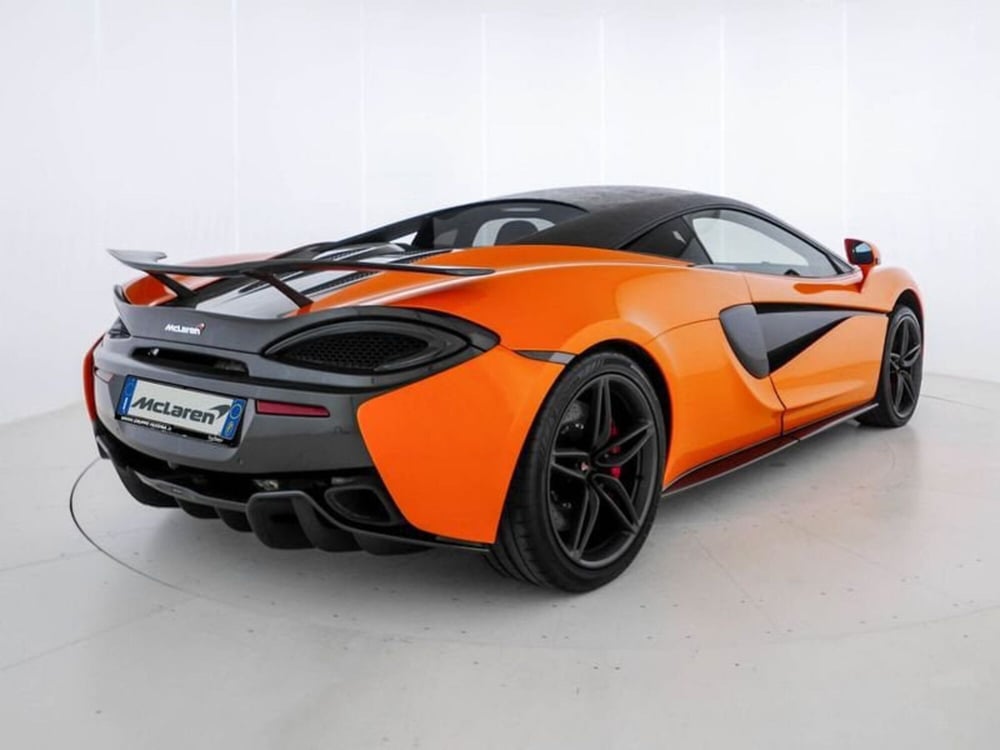 McLaren 570S Coupé usata a Milano (6)
