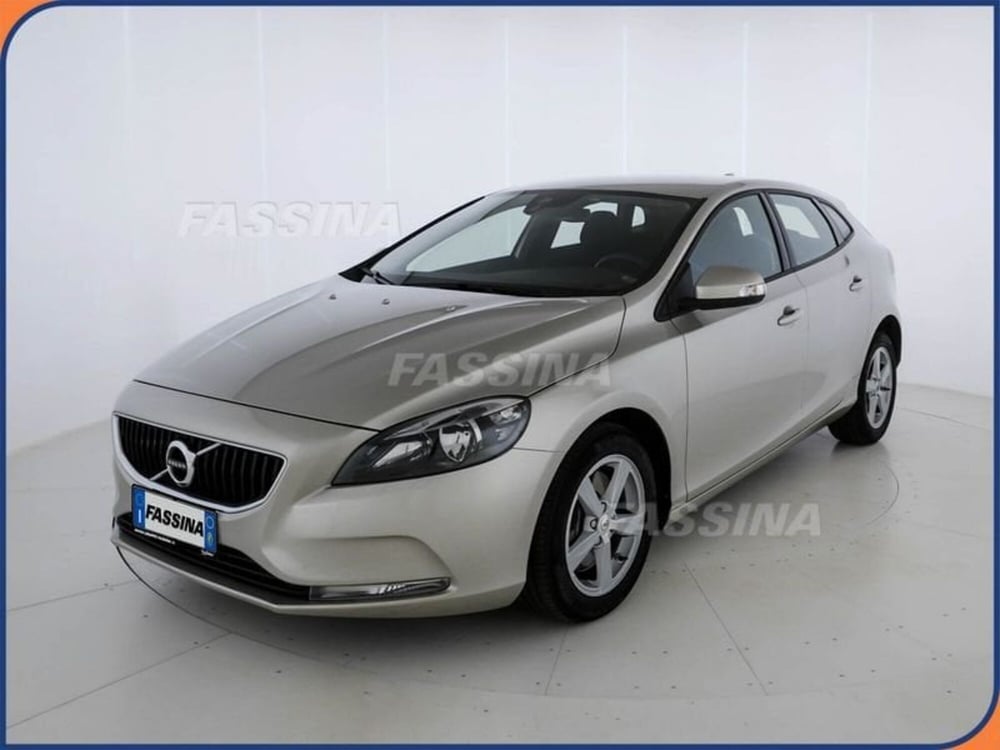 Volvo V40 usata a Milano (3)