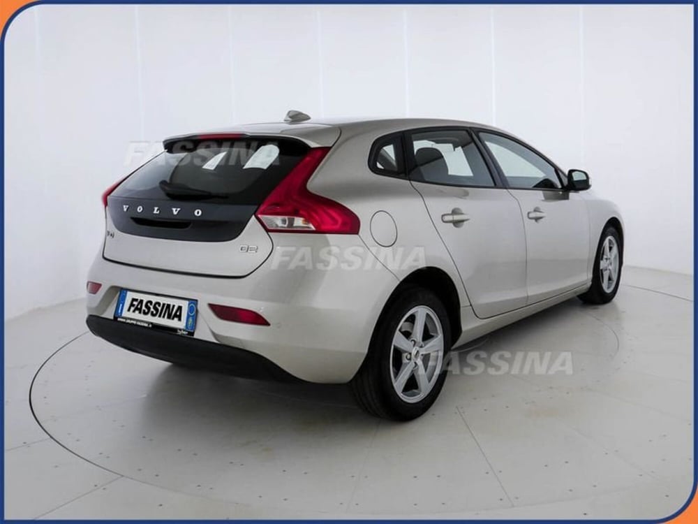 Volvo V40 usata a Milano (6)