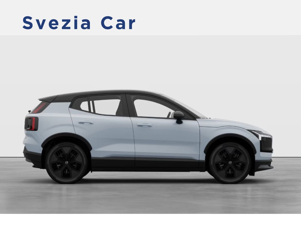 Volvo EX30 Cross Country nuova a Milano (5)