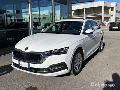 Skoda Octavia Station Wagon 2.0 TDI EVO SCR 150 CV DSG 4x4 Wagon Style del 2023 usata a San Bonifacio