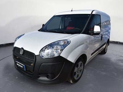 Fiat Dobl&ograve; Furgone 1.6 MJT 105CV PC-TN Cargo Lamierato SX E5+  del 2012 usata a Catania