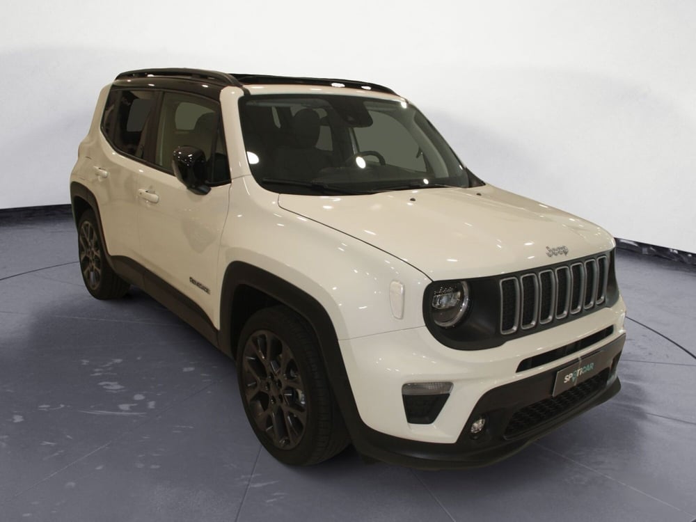 Jeep Renegade nuova a Catania (2)