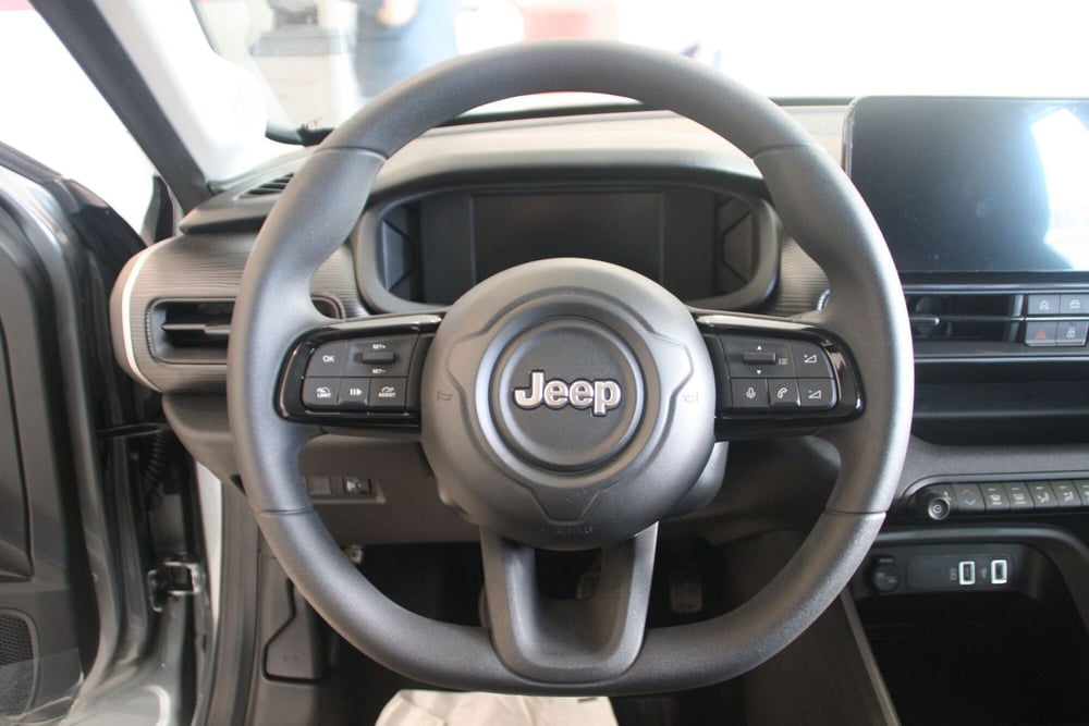 Jeep Avenger nuova a Catania (11)