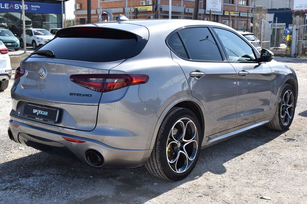 Alfa Romeo Stelvio usata a Catania (4)