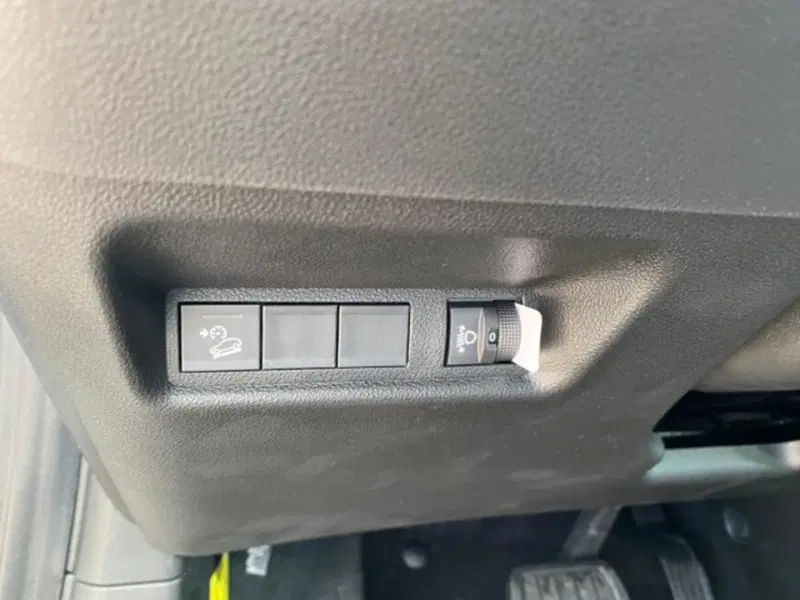 Jeep Avenger nuova a Cuneo (10)