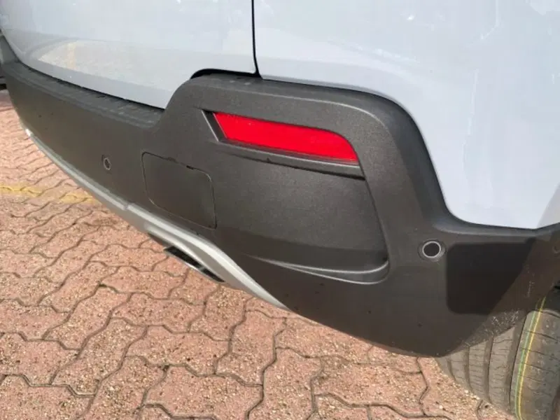 Jeep Avenger nuova a Cuneo (7)