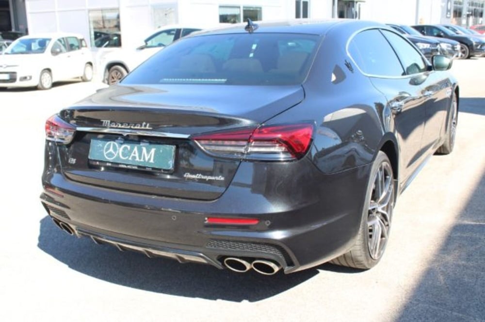 Maserati Quattroporte usata a Lecce (2)