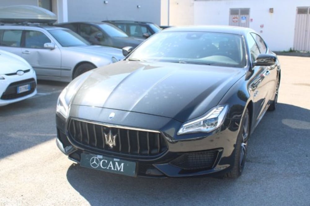 Maserati Quattroporte usata a Lecce (6)