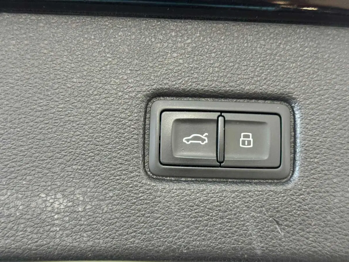 Audi Q7 usata a Bari (20)