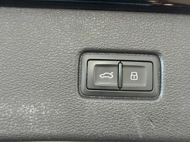 Audi Q7 usata a Bari (20)