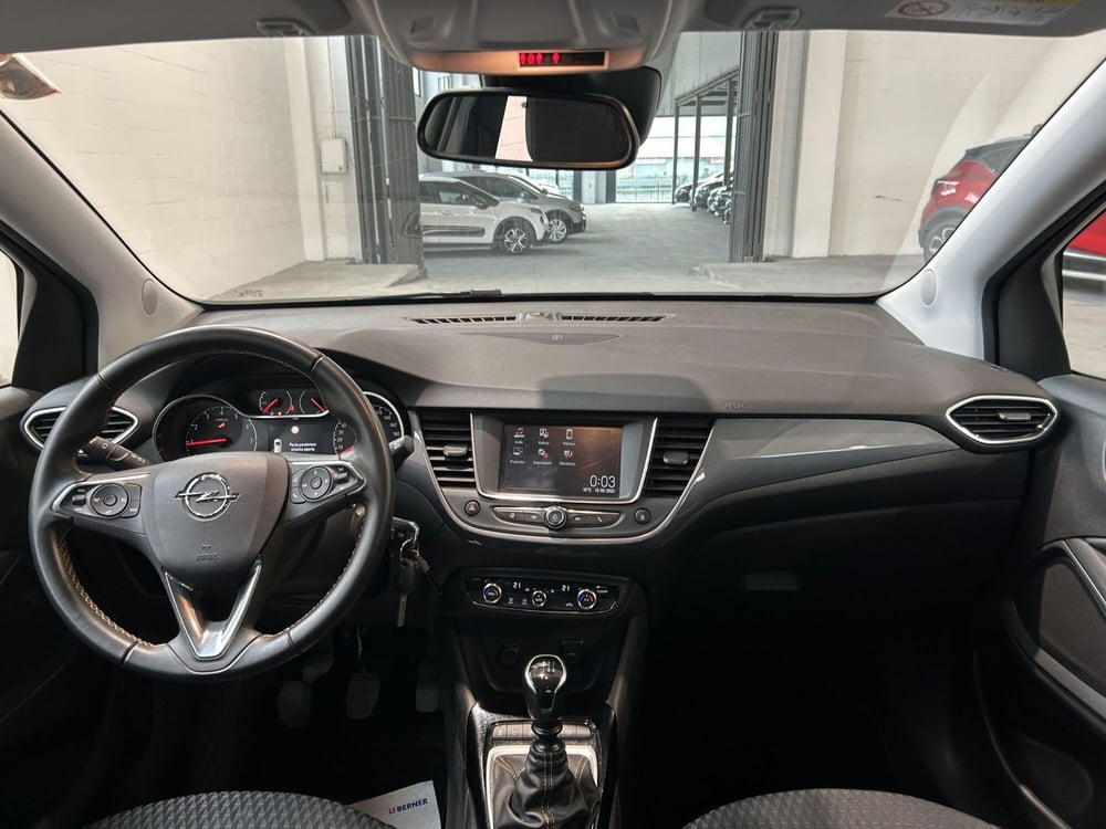 Opel Crossland X usata a Torino (12)