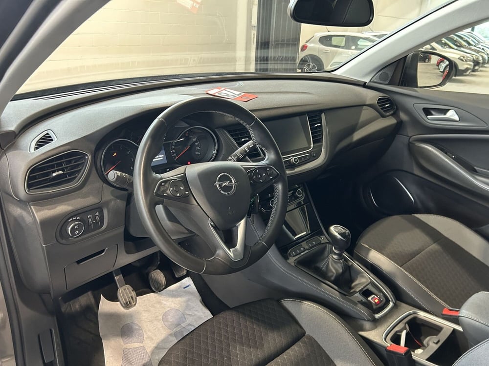 Opel Grandland X usata a Torino (10)