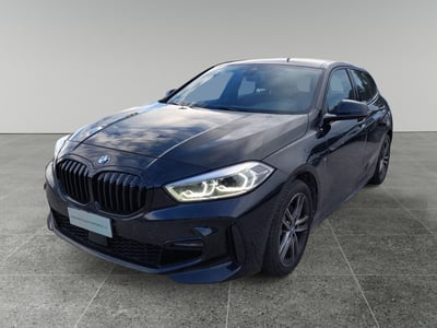 BMW Serie 1 118d 5p. Sport del 2023 usata a Triggiano