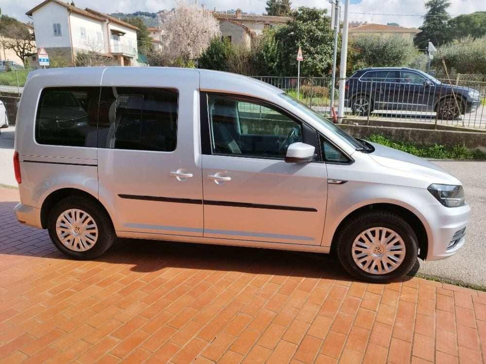 Volkswagen Caddy usata a Arezzo (6)