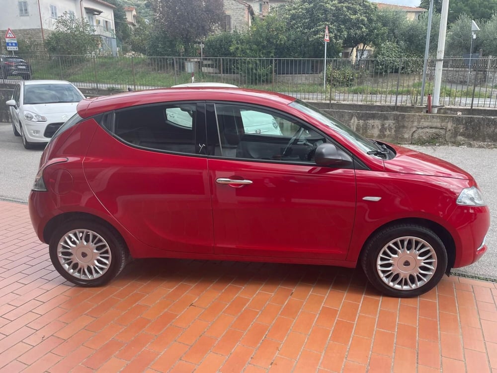 Lancia Ypsilon usata a Arezzo (4)