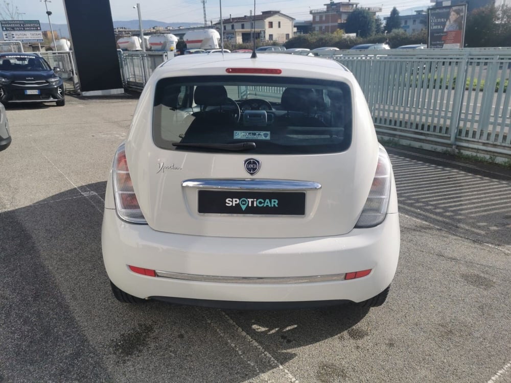 Lancia Ypsilon usata a Arezzo (7)