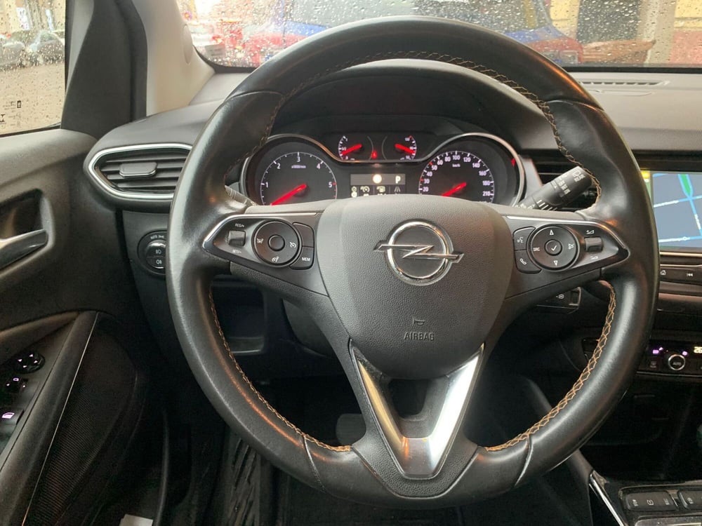 Opel Crossland X usata a Milano (14)