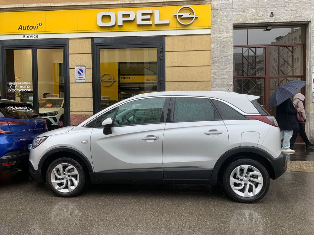 Opel Crossland X usata a Milano (8)