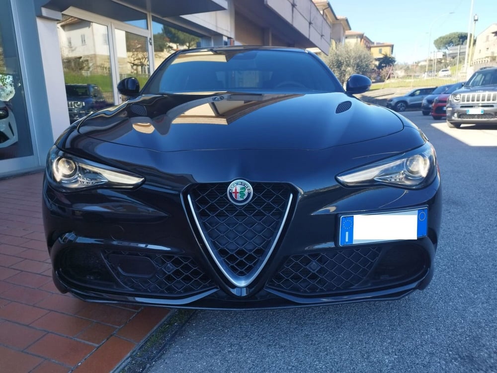 Alfa Romeo Giulia usata a Arezzo (3)