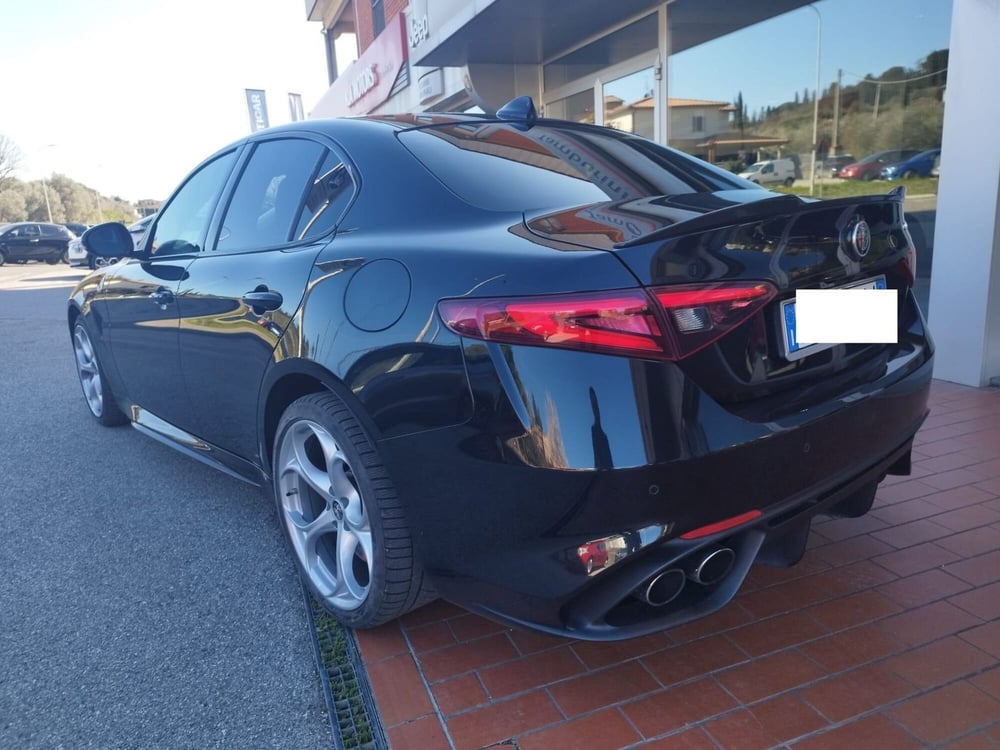 Alfa Romeo Giulia usata a Arezzo (6)