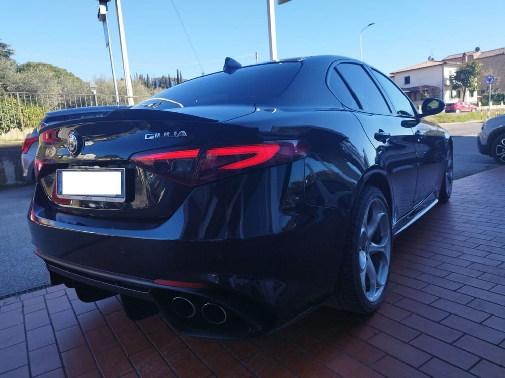 Alfa Romeo Giulia usata a Arezzo (8)