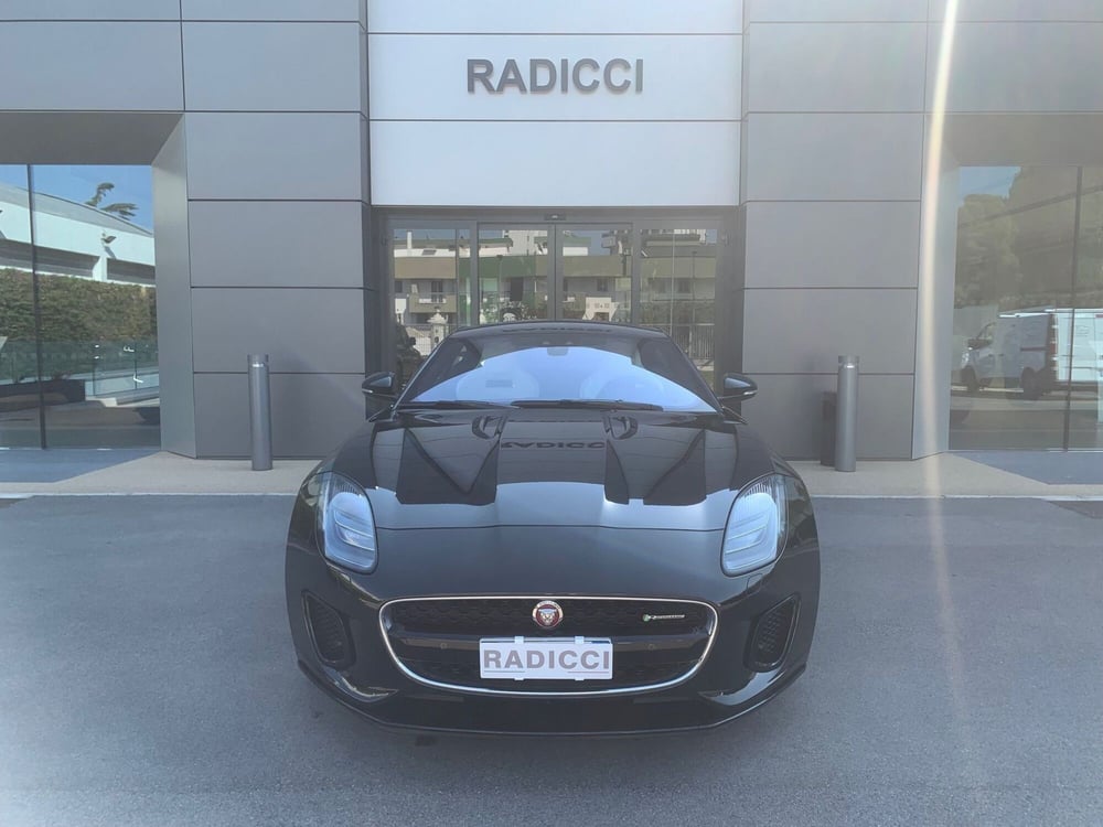 Jaguar F-Type Coupé usata a Bari (7)