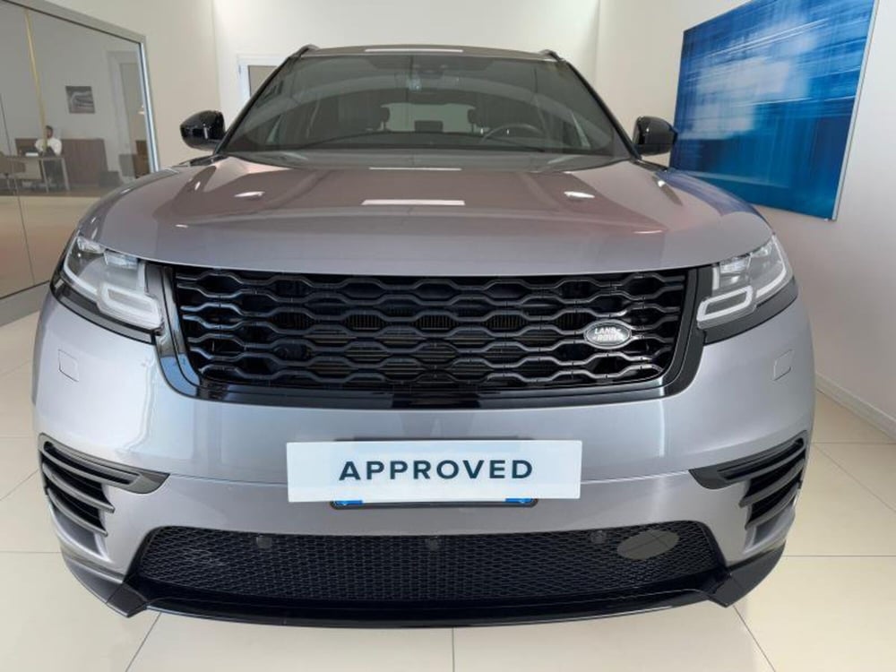 Land Rover Range Rover Velar usata a Venezia (8)